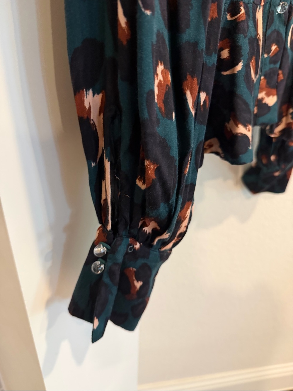 Karlie Teal Leopard-Print Button Front Peplum Blouse - Picture 5 of 10